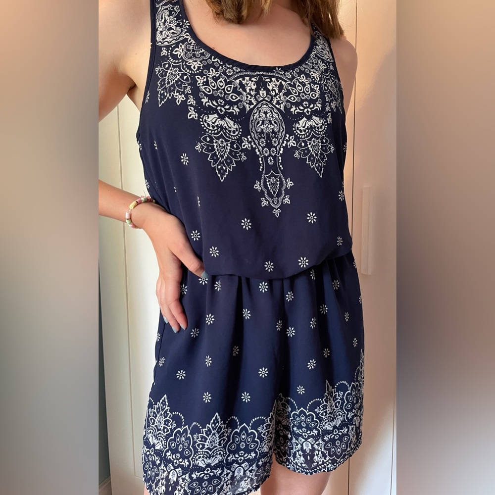 Xhilaration sleeveless romper, Blue Bandana print. Women's size M.